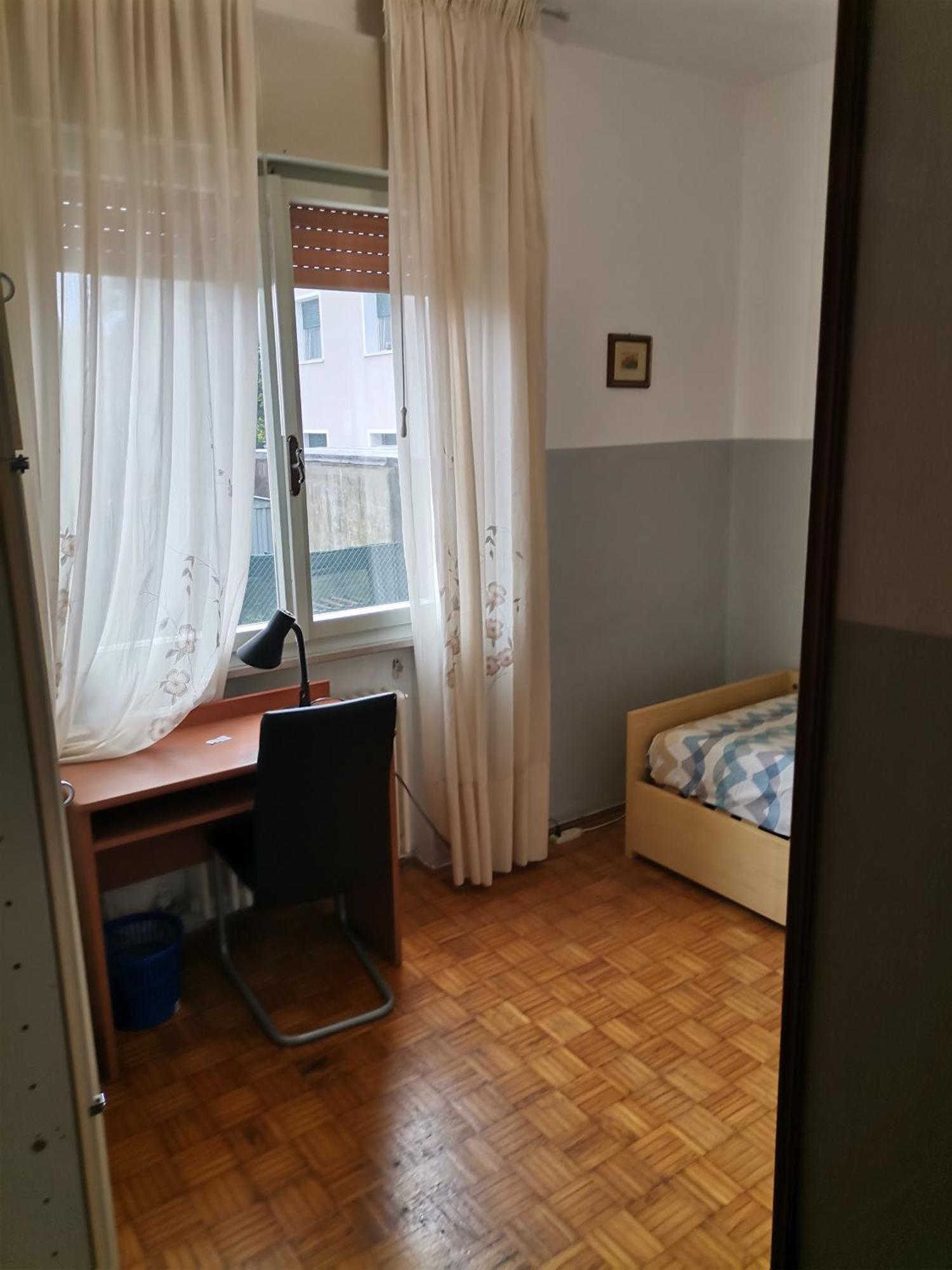 Camera In Appartamento Pordenone Esterno foto